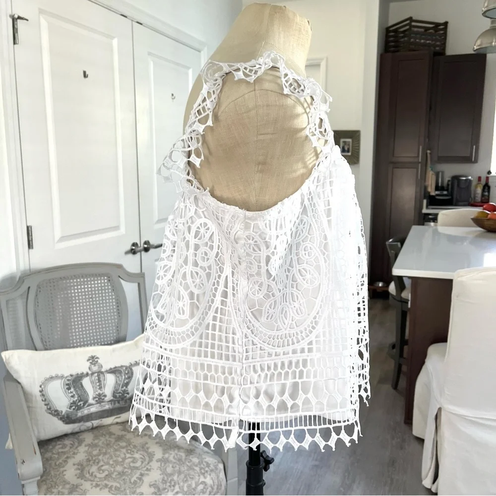 Express Lace Ruffle Sleeve Tank Top - Picture 4 of 12